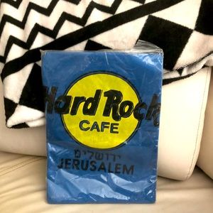 New Hard Rock Cafe tee